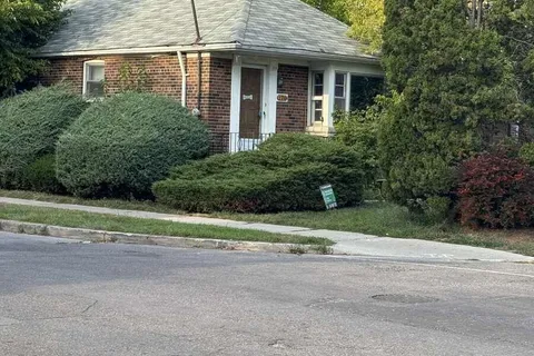 170 Haddington Avenue, ON M5M 2P6