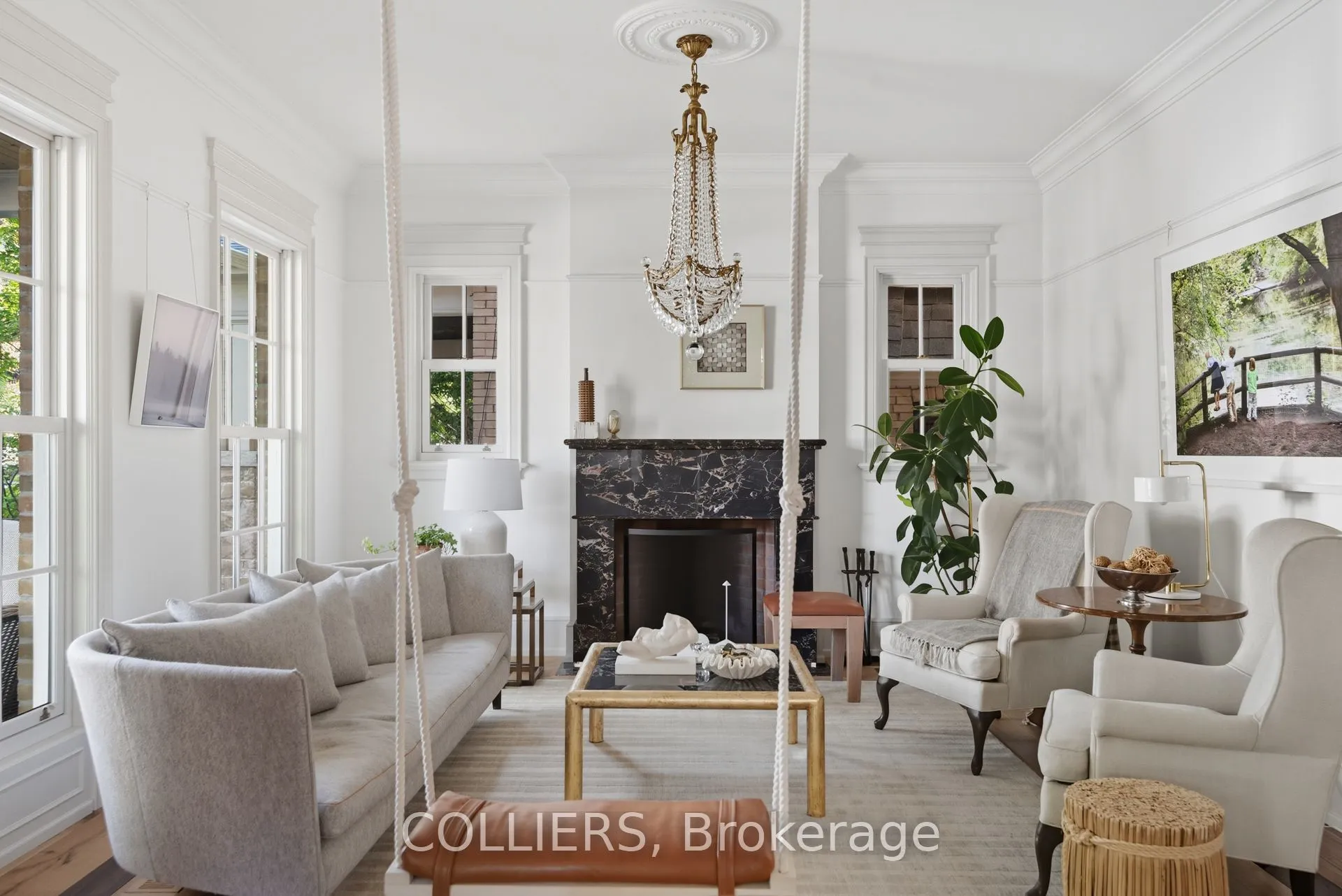 23 Lytton Boulevard, ON M4R 1K9