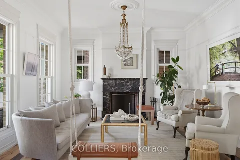 23 Lytton Boulevard, ON M4R 1K9