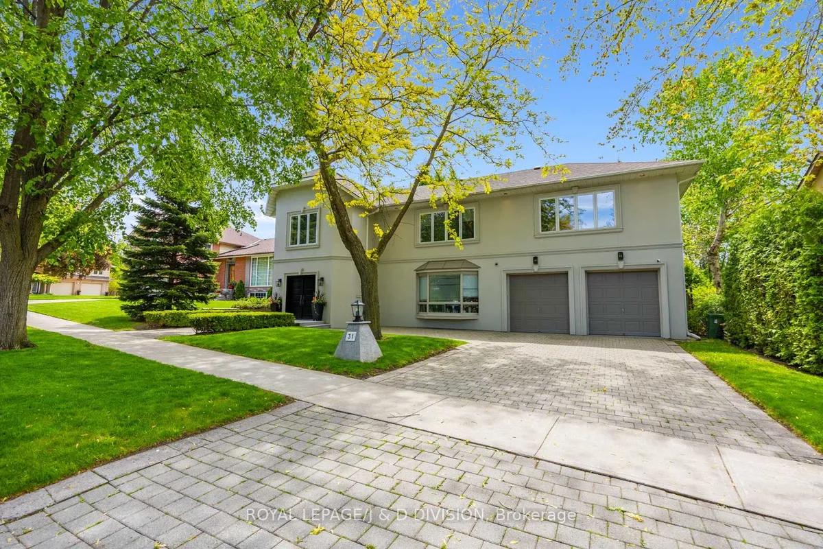 31 George Henry Boulevard, ON M2J 1E3