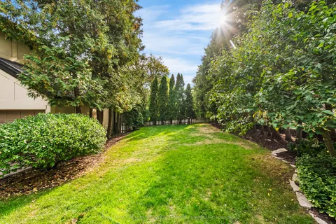 77 Astley Avenue, ON M4W 3B5