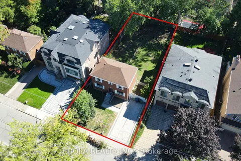 229 Empress Avenue, ON M2N 3V1