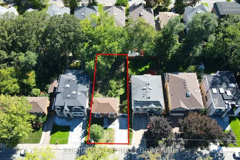 229 Empress Avenue, ON M2N 3V1