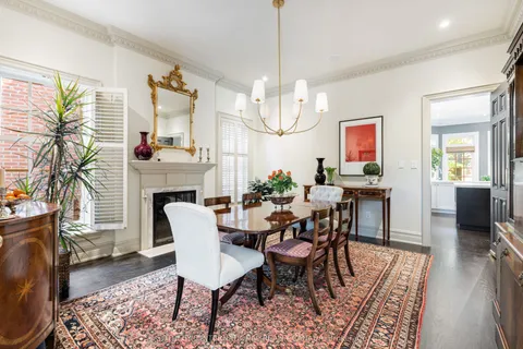 71 Chestnut Park Road, ON M4W 1W7