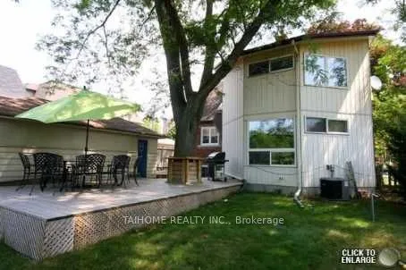 6 Vonda Avenue, ON M2N 5E8