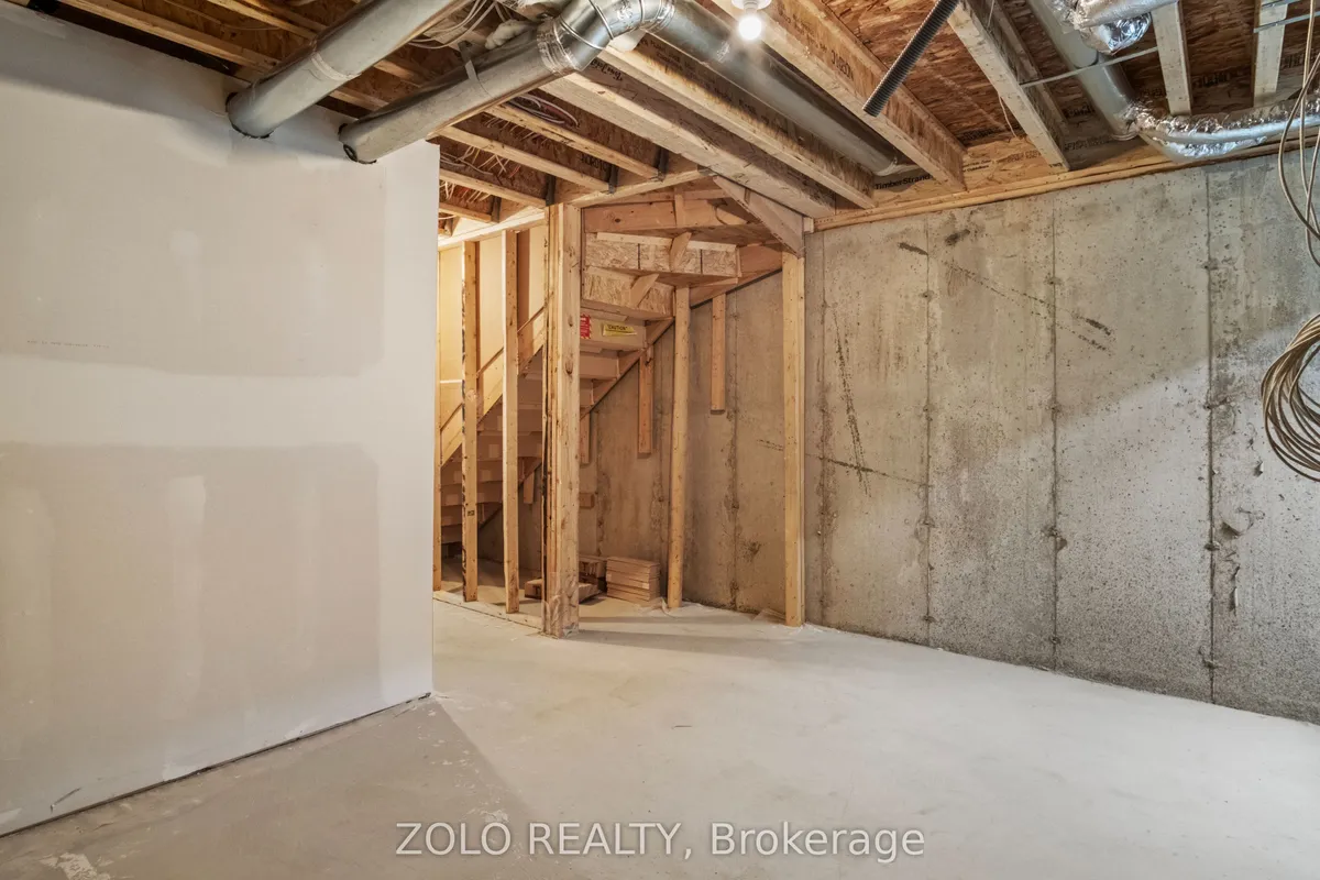 30 Deep Roots Terrace, ON M6A 2L8