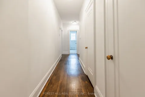 29 Whitehall Road, ON M4W 2C5