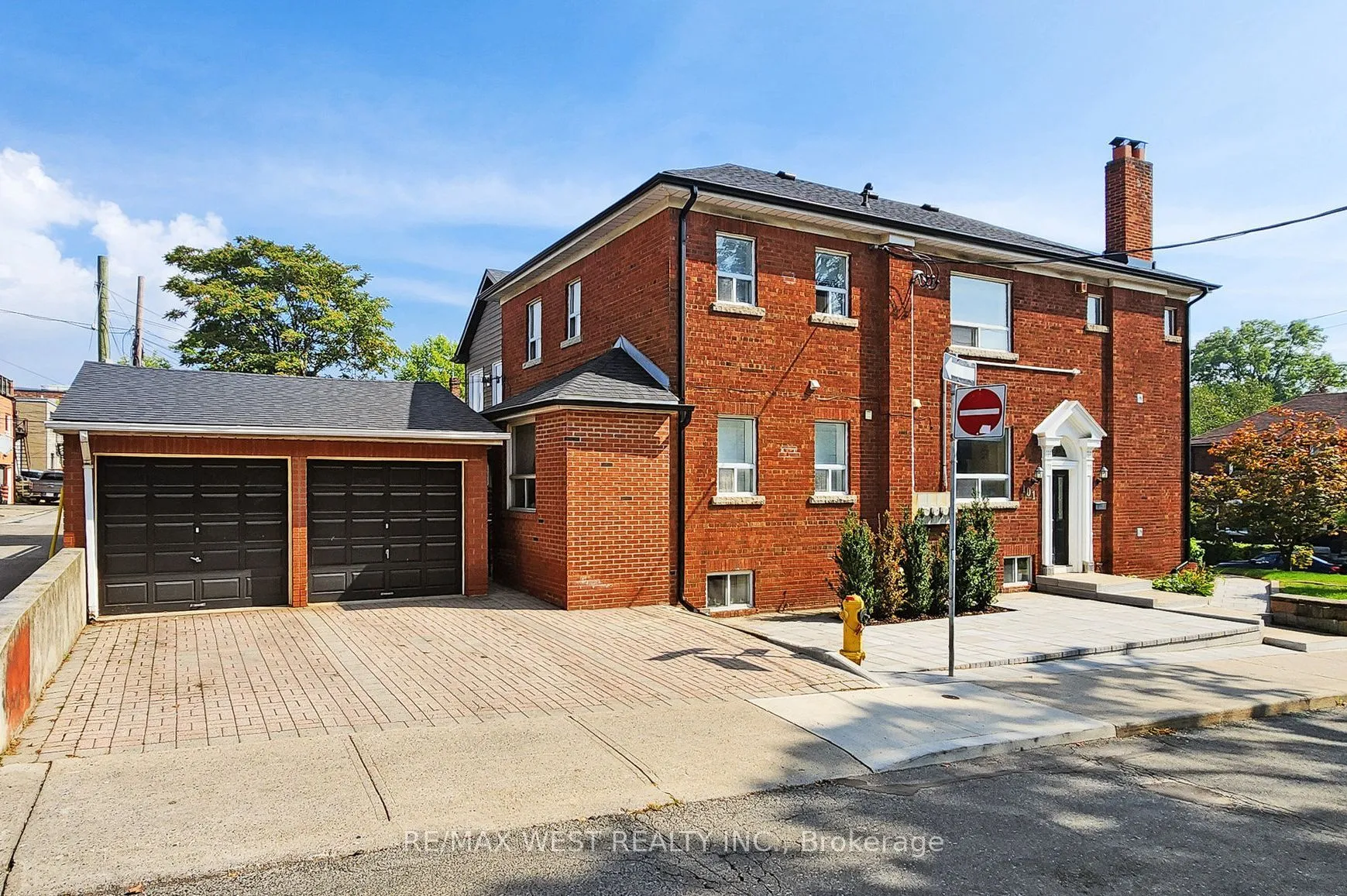 52 Heydon Park Road, ON M6J 2C8