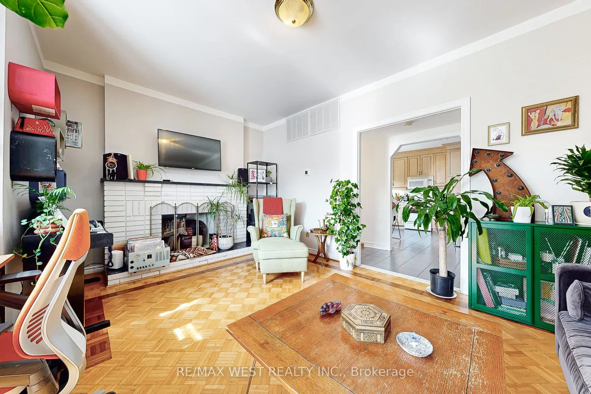 52 Heydon Park Road, ON M6J 2C8