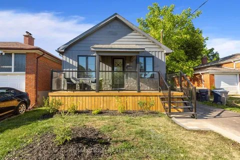 316 Ellerslie Avenue, ON M2R 1B7