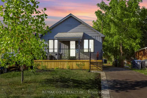 316 Ellerslie Avenue, ON M2R 1B7