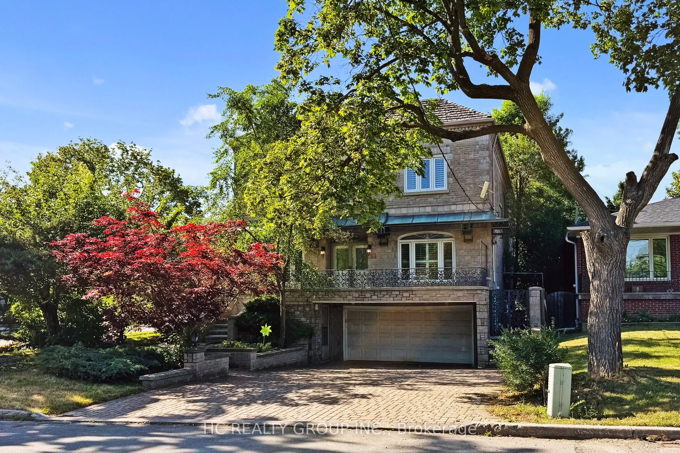 348 Greenfield Avenue, ON M2N 3E8