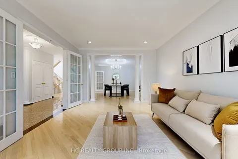 348 Greenfield Avenue, ON M2N 3E8