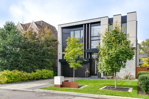 514 Douglas Avenue, ON M5M 1H5