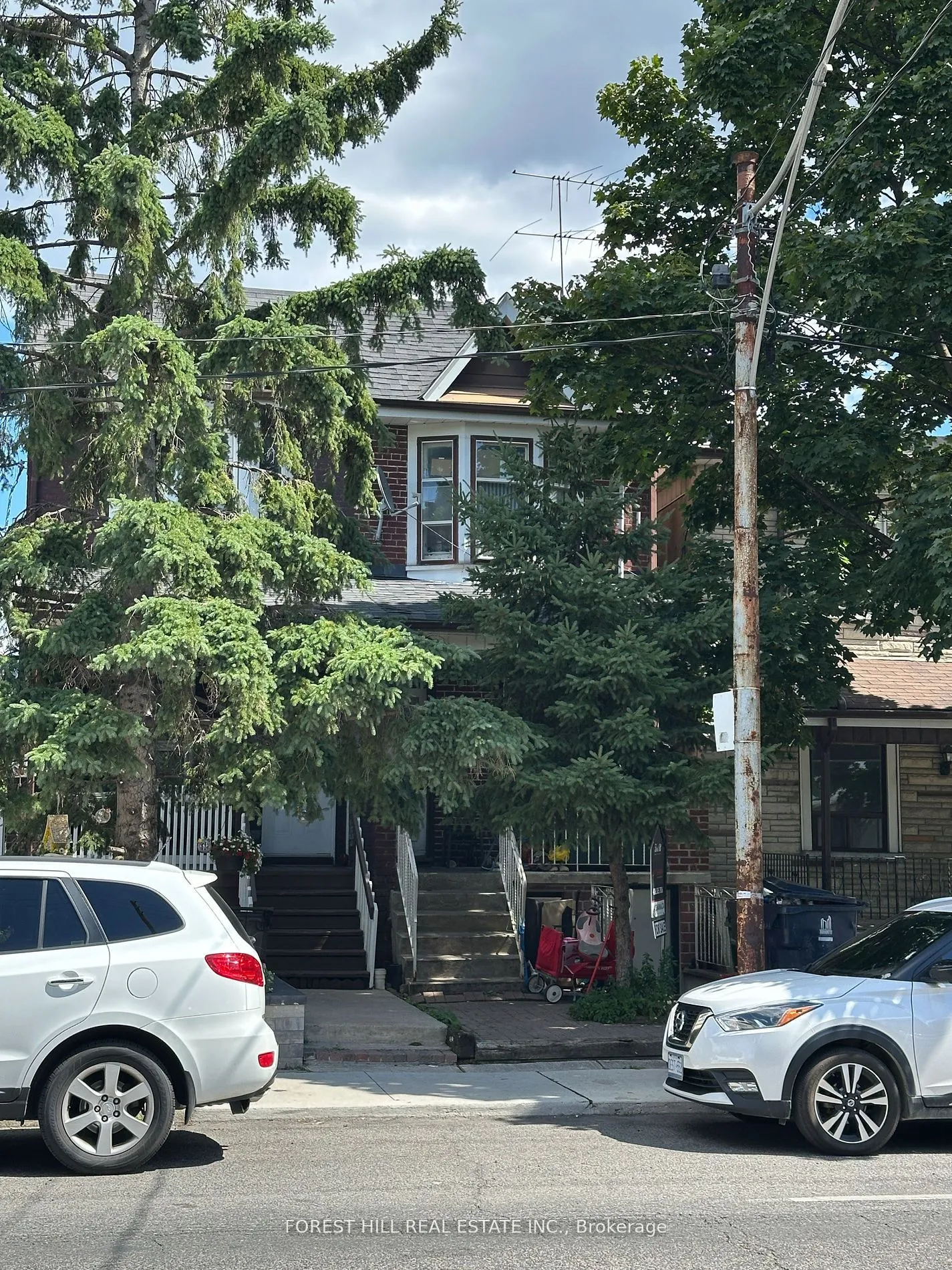 1197 Dovercourt Road, ON M6H 2Y1