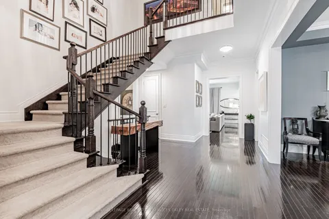 11 True Davidson Drive, ON M4W 3X2