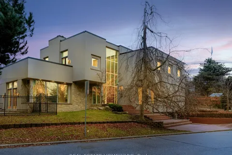 128 Laurentide Drive, ON M3A 3E5