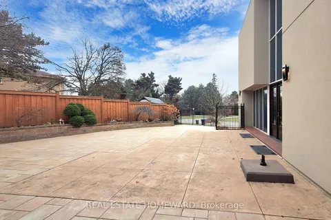 128 Laurentide Drive, ON M3A 3E5