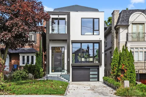 214 Brooke Avenue, ON M5M 2K6