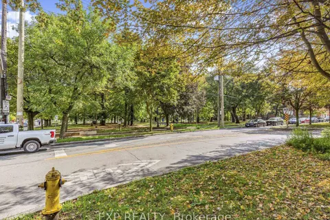 260 Shaw Street, ON M6J 2W9