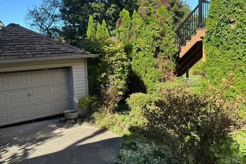 372 St Germain Avenue, ON M5M 1W5