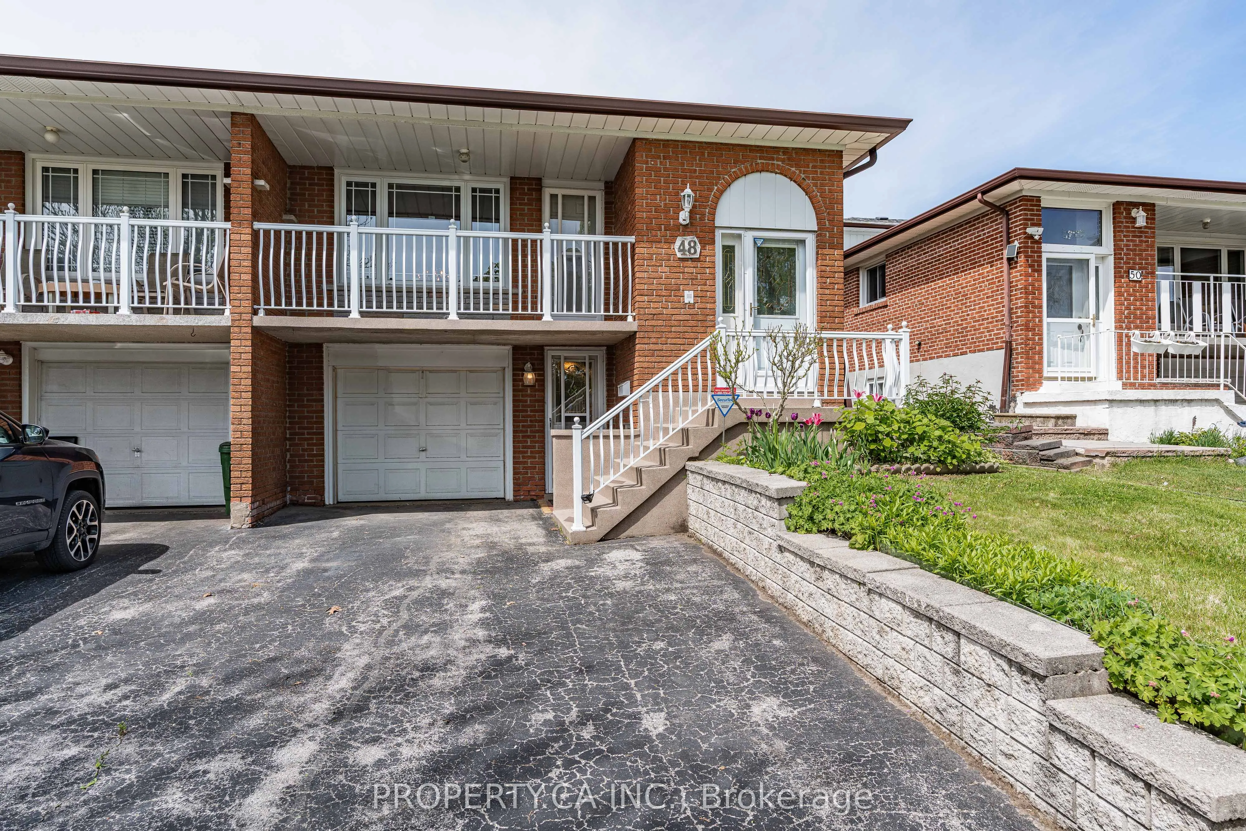 48 Navaho Drive, ON M2H 2X3