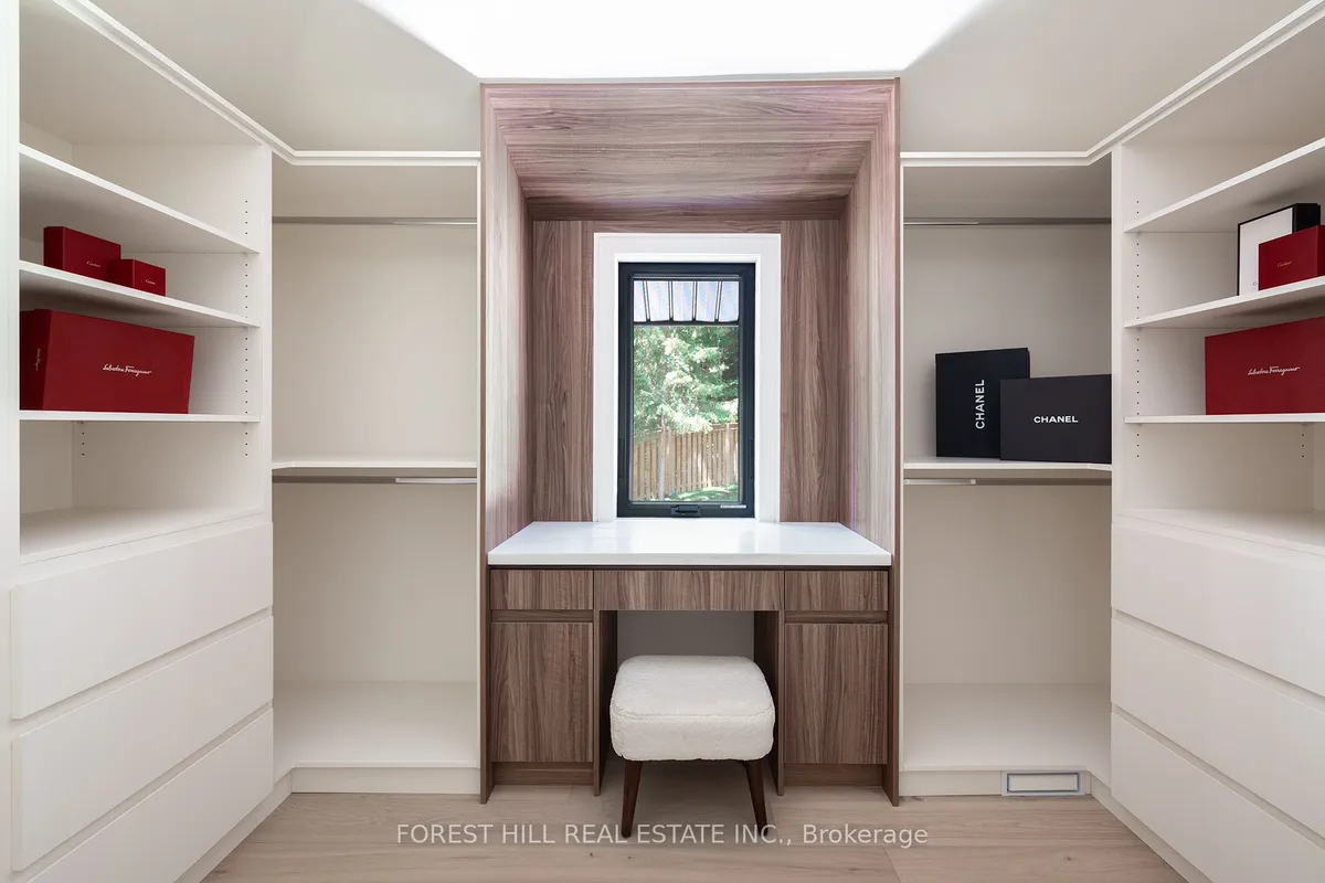 52 Roxborough Drive, ON M4W 1X1