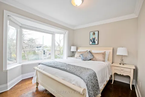 401 Longmore Street, ON M2N 5C2