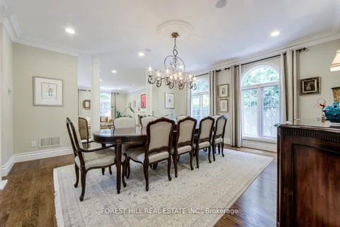 42 Aldershot Crescent, ON M2P 1L9