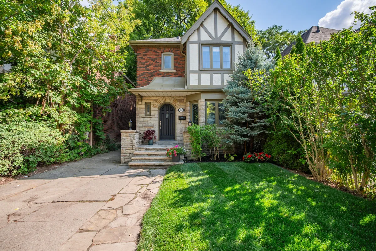 159 Chiltern Hill Road, ON M6C 3C3