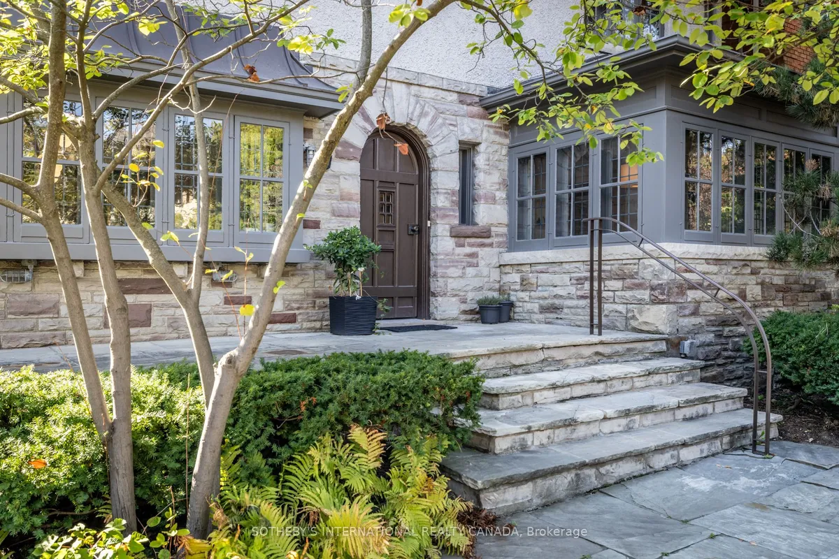 74 Inglewood Drive, ON M4T 1H3