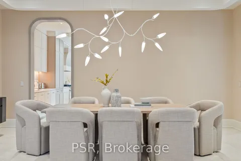 84 Old Forest Hill Road, ON M5P 2R5