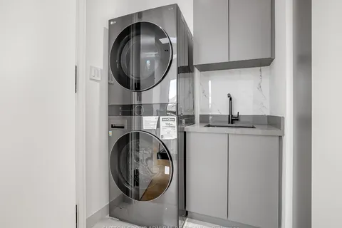 157 Old Forest Hill Road, ON M5N 2N7