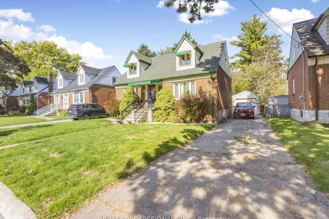 55 Craigmore Crescent, ON M2N 2Y6