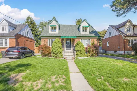 55 Craigmore Crescent, ON M2N 2Y6