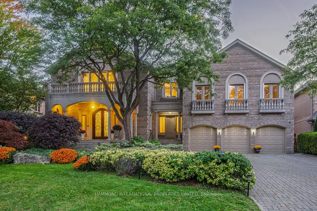 32 Arjay Crescent, ON M2L 1C7