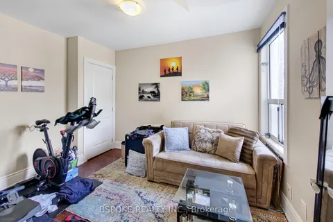 641 Ossington Avenue, ON M6G 3T6