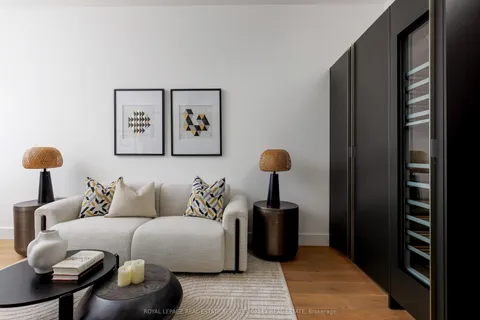 33 Webster Avenue, ON M5R 1N6