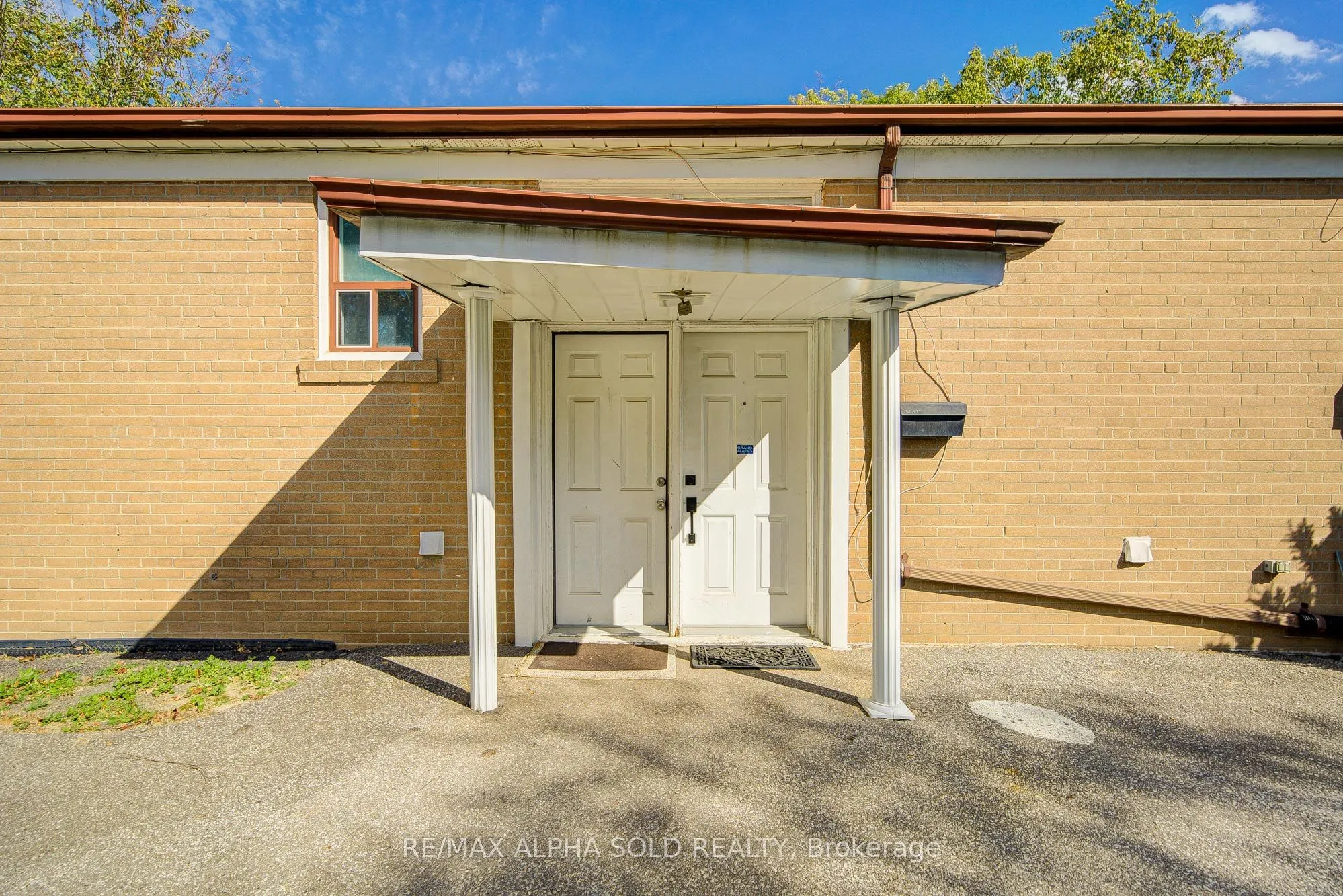 334 Moore Park Avenue, ON M2R 2R6