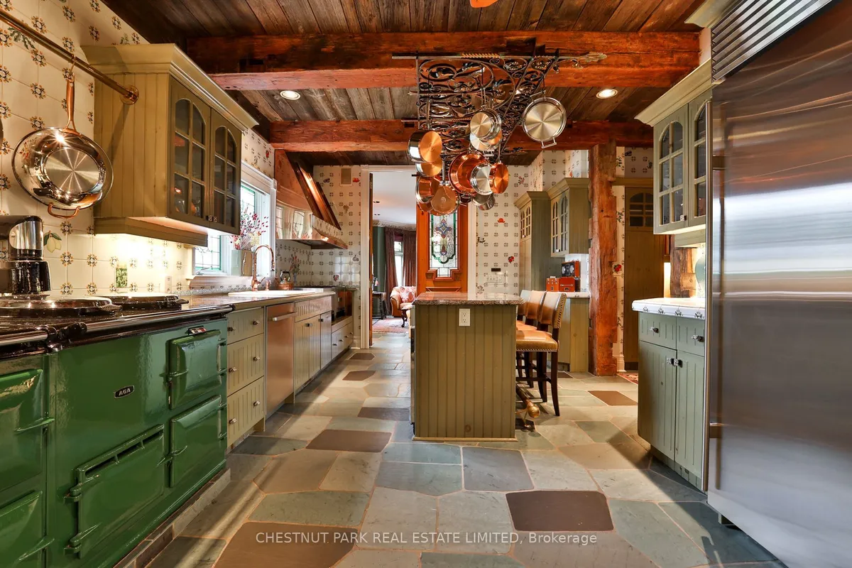 5 Castle Frank Crescent, ON M4W 2A2