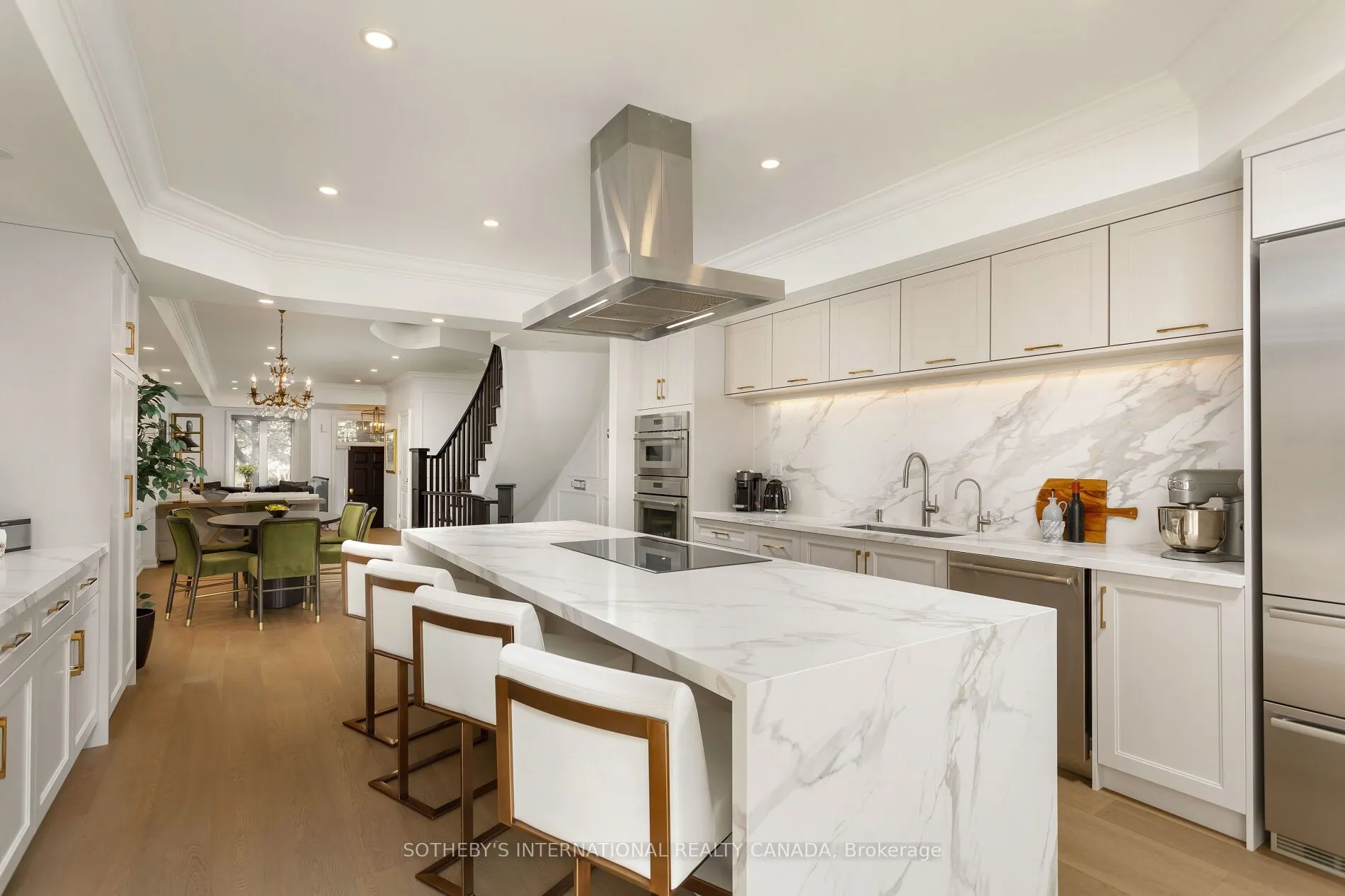 262 Spadina Road, ON M5R 2V1