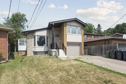 22 Midvale Road, ON M3H 3H9