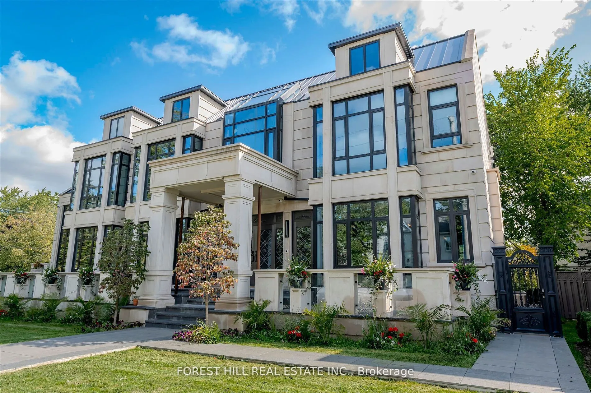 505 Russell Hill Road, ON M5P 2T1