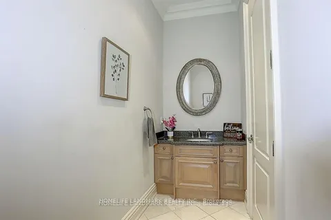 34 Moccasin Trail, ON M3C 1Y7