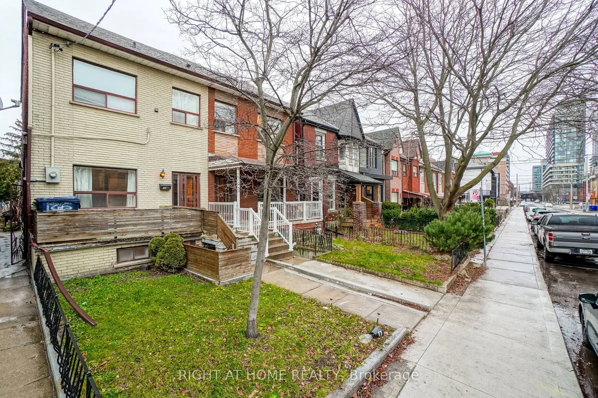 125 Lisgar Street, ON M6J 3G4