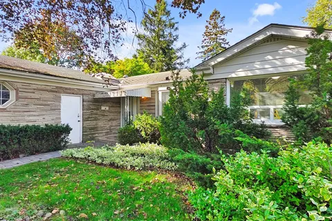 46 Palomino Crescent, ON M2K 1W3