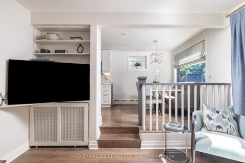 115 Wembley Road, ON M6C 2G5