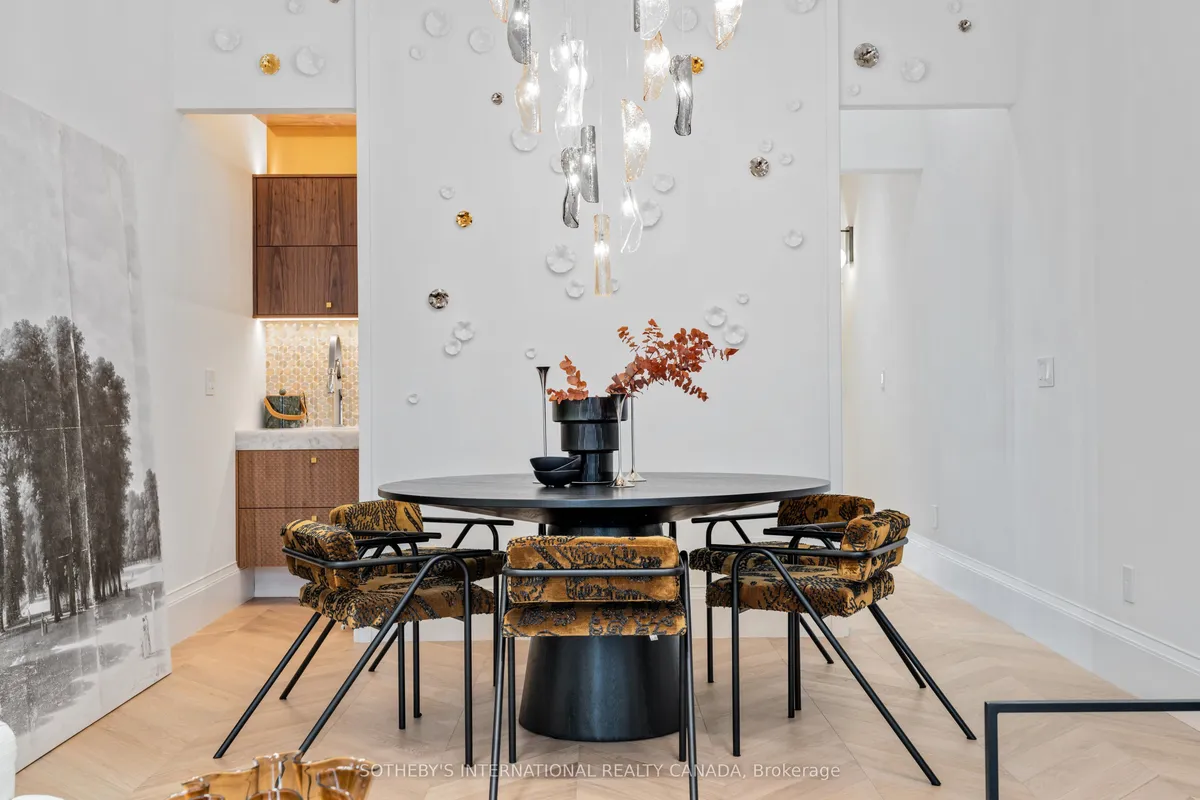 566 Delaware Avenue, ON M6H 2V2