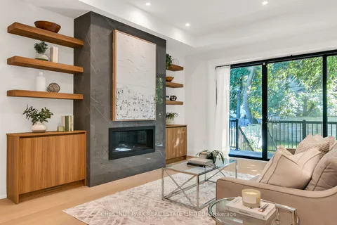 1031 Spadina Road, ON M5N 2M7