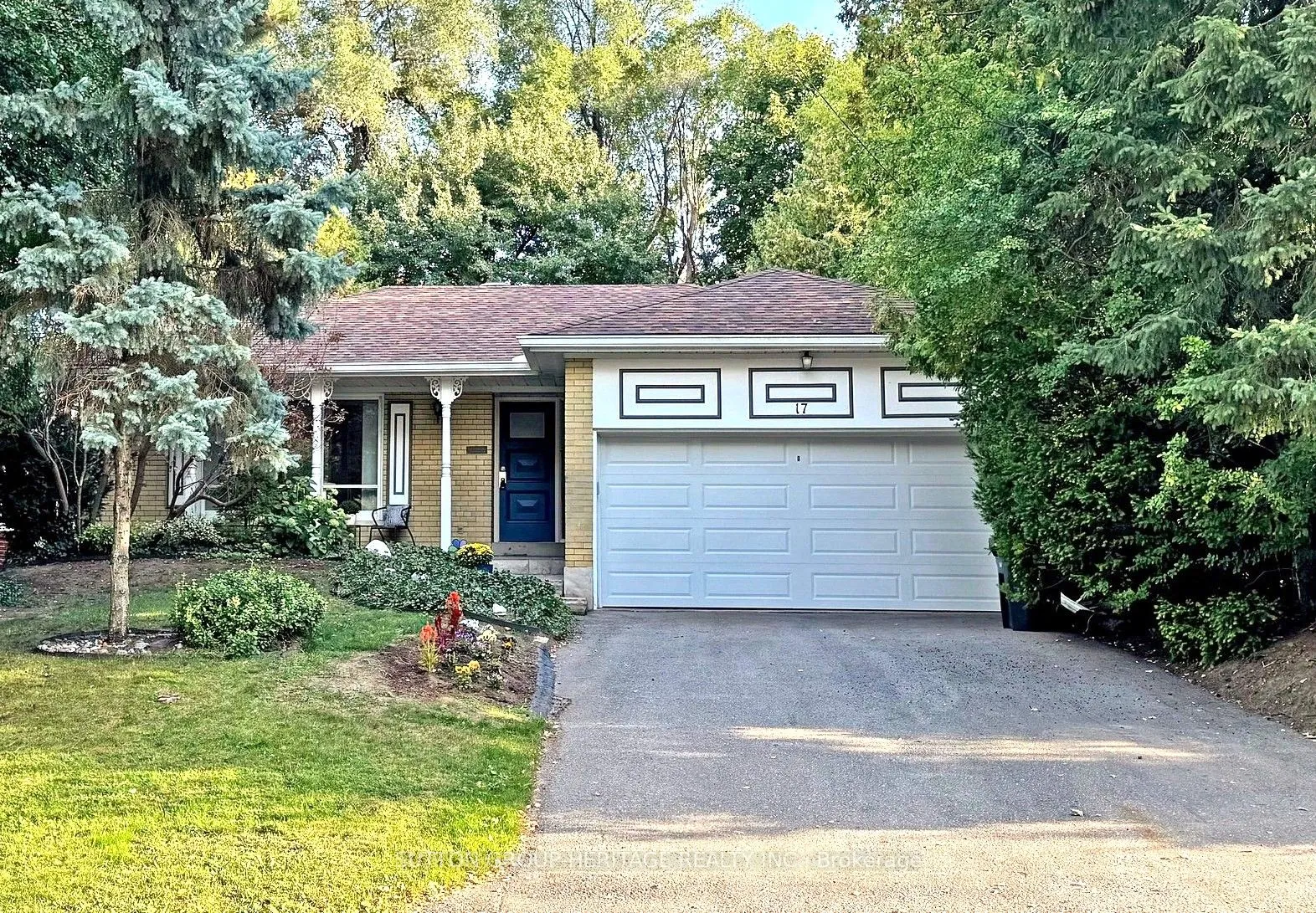 17 Brenham Crescent, ON M2M 2K9